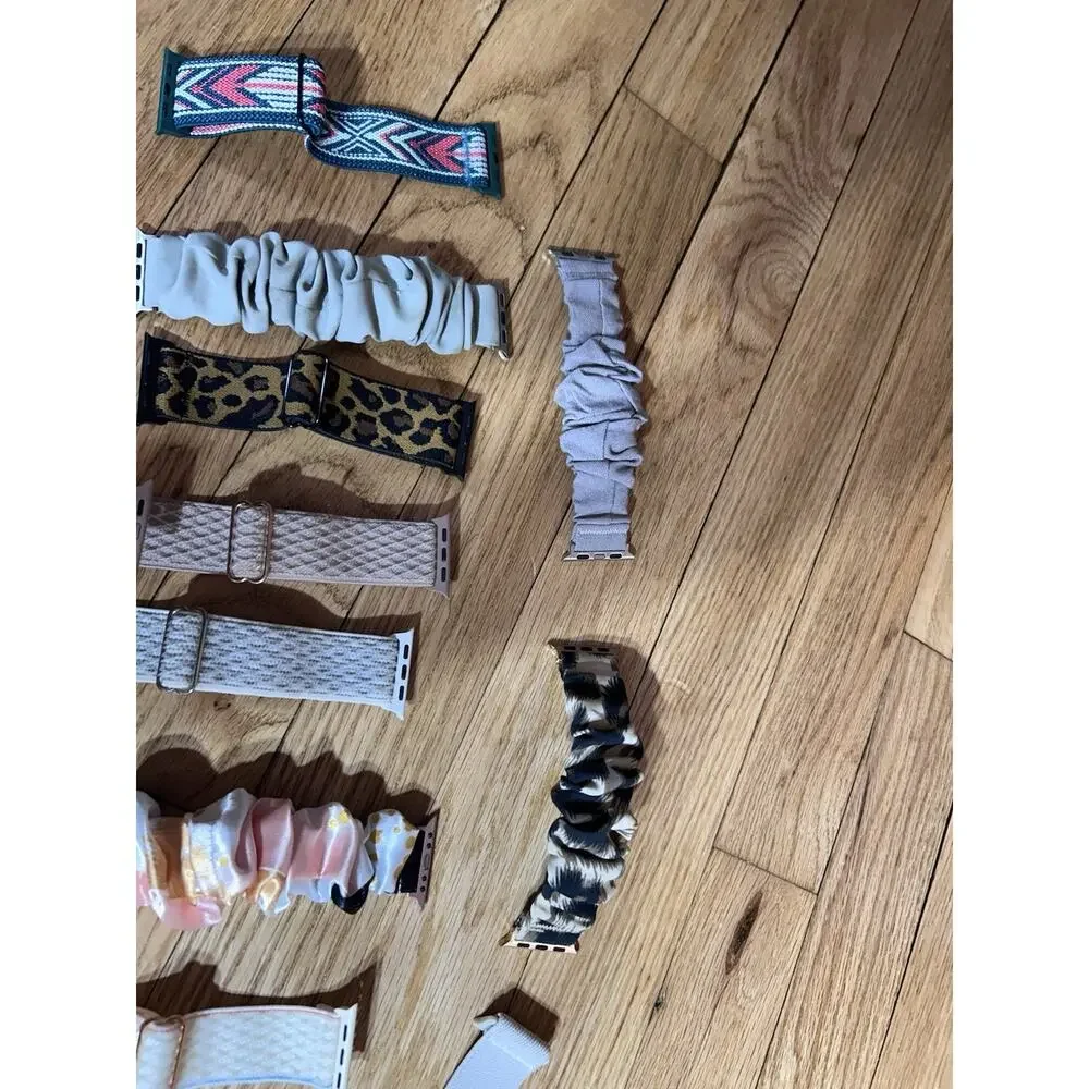 Lot Of 19 Cloth Apple SE Watch Bands